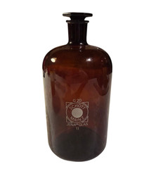 Schott Mainz Jenaer Glas Pharmacy Bottle 33.8oz Braun 8 11/16in Collector’s