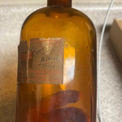 Vintage Guaiacol Apothecary Bottle Merck Amber Glass Rahway NJ 1 lb Cork