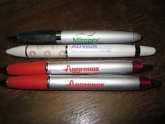 LOT OF 4 HEAVY METAL DRUG REP PENS- MIRAPEX, ADVAIR DISKUS, AND 2 AGGRENOX