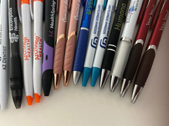 30 Lot Promo PENS Healthcare,Medical Service, Aging,Senior Living,Funeral,Health