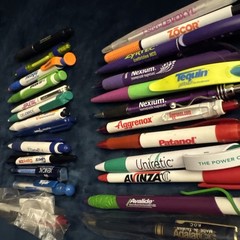 B7 vintage pharmaceutical drug rep pens a lot of 25