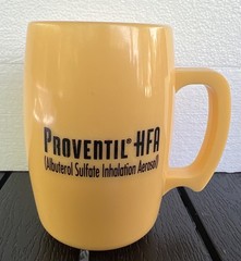 NEW Proventil HFA Yellow Plastic 16 oz Coffee Mug Pharmaceutical Rep USA Unused