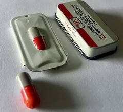Lilly Pharmaceutical Darvon-65 Compound Pulvule Sample Tin with 1 Pulvule Inside
