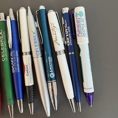 Vintage Pharmaceutical Drug Rep Pens Lot Promotional And A Harvard And Hotel Pen