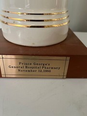 VINTAGE PHARMACY Porcelain APOTHECARY JAR Presentation Award on Stand