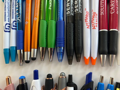 31 Lot Promo PENS Healthcare, Medical Services, Aging,Senior Living, Humana, UNH