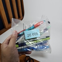 Lot Plastic Pharmaceutical Drug Rep Pens Medical Collectibles