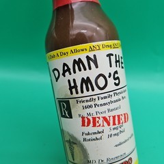 Rare Pharmaceutical Drug Rep Hot Sauce Bottle „Damn The HMO’s“ Habanero 5 Oz