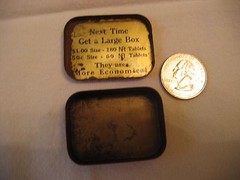 Vintage Tin NR NATURES REMEDY Laxative Tablets Lewis-Howe Co St Louis Missouri