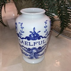 Vintage LILLY Drug Blue White Ceramic Pharmacy Apothecary Jar Vase U:CAELFUL:FO