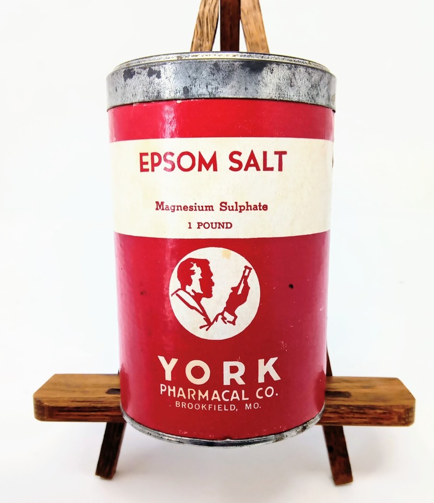 Vintage Round Box Full of York Pharmacal Co. Epsom Salt ‚Magnesium Sulphate 1 Lb