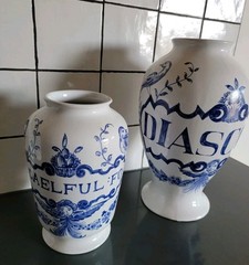 2 Vintage Lilly Pharmaceuticals-Apothecary Jar 1989 Blue/White Pottery Portugal