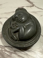 VINTAGE MEDICAL PHARMACEUTICAL PARKE-DAVIS FETAL PEWTER PAPERWEIGHT CA. 1950’s
