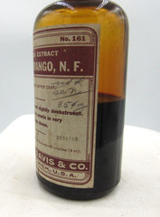 BW – 1920’s Parke, Davis & CO Condurango Detroit Mich 4 7/8 “ Medicine bottle