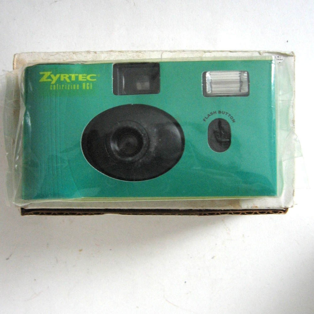 VTG Zyrtec Promo Camera 35mm Pharmaceutical Advertising Cetirizine HCl