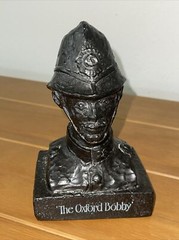 1977 Oxford Bobby Figure Bust Bristol Laboratories Tegopen Promotional Statue