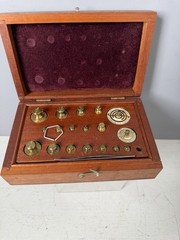 Vintage Christian Backers Torsion Balance Apothecary Pharmacy Gold Scale Weights