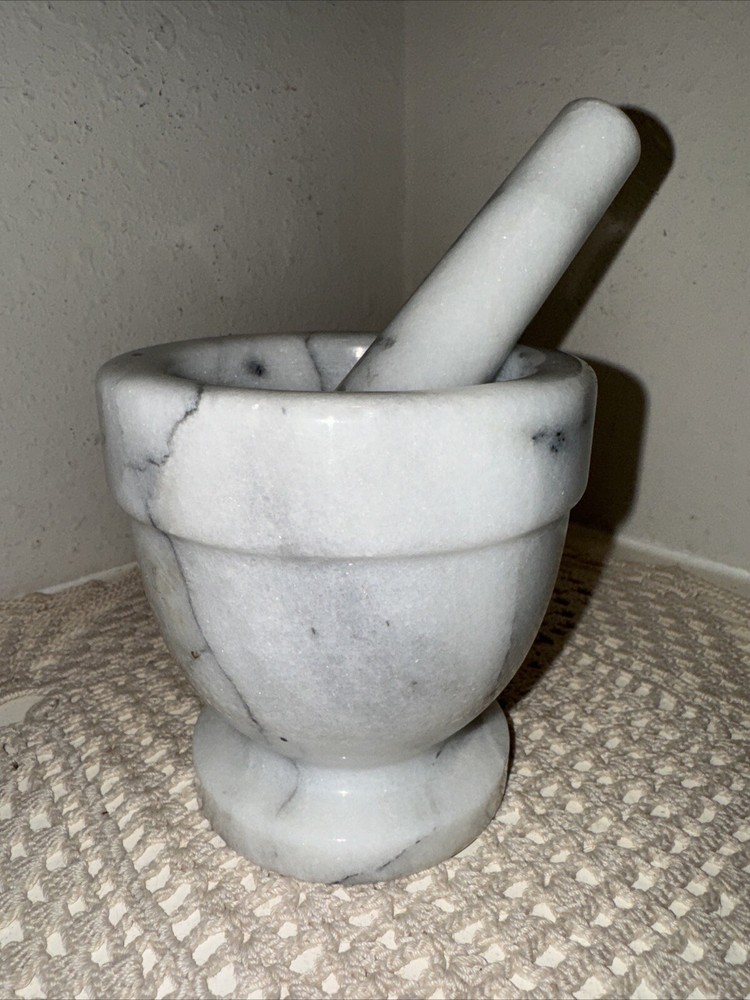 Vintage 1960’s White Italian Marble Mortar And Pestle 3+ Pounds 4-1/8” H x 4” W
