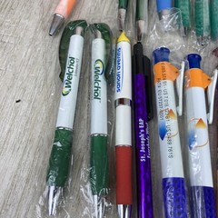 Lot of 52 Metal and Plastic Pharmaceutical Drug Rep Pens Medical Collectibles