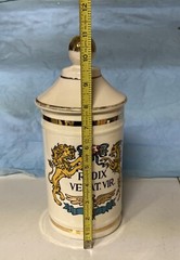 Radix Verat Vir Pharmacy Jar Multicolor Detail Ceramic Apothecary Canister Lid