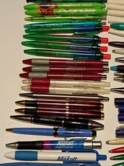 Pharmacy Drug Rep Advertising Mixed Pen Lot of 108 Instant Desk Drawer Full