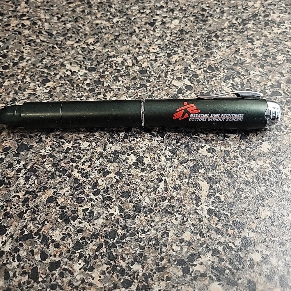 Doctors Without Borders Flashlight Pen Screwdriver Medical Field Clip Multi-Tool