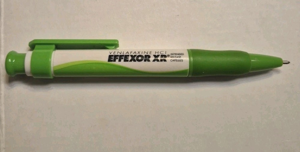 Effexor XR, Venlafaxine Hcl Drug Rep Pharmaceutical PEN Brilliant Green Chunky