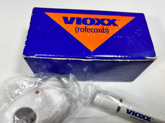 Vioxx Rofecoxib Merck Physician Pen Light Flashlight Pharmaceutical Rep Promo