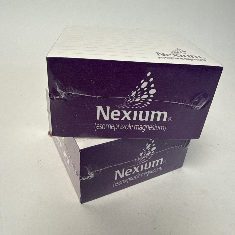 New Sealed Nexium Post-It Note Pad Doctor Swag Drug Rep Set of 2