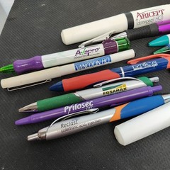 Pharmaceutical Drug Rep 11 Pens 2 Hi Liters Some Dried Out 13 Total