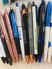 31 Lot Promo PENS Healthcare, Medical Services, Aging,Senior Living, Humana, UNH