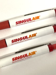 Pharmaceutical Drug Rep Vintage 3 Pens Singulair Collectible Promo Red Orange