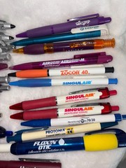 Lot of Drug Rep Items Metal & Plastic Pens & Pen Light *Non Working**READ Desc
