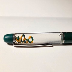 Vintage Drug Rep Rozerem Metal „Floaty“ Pen Fluid-Filled Compartment DNA Helix