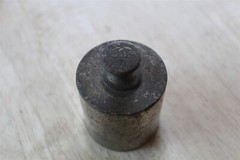 VINTAGE 2 POUND STEEL? WEIGHT USED