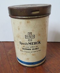 MERCK SACCHARIN SODIUM CONTAINER – VINTAGE PHARMACEUTICAL JAR