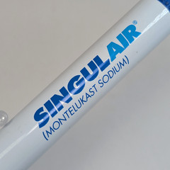 Pharmaceutical Drug Rep Pen Singulair Advertising White Blue