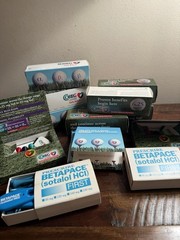Pharmaceutical Drug Rep Collectibles Golf Balls Tees Sales Rep Advertising Heart
