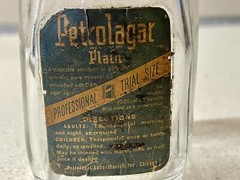 Petrolagar Laboratories Physician’s Sample Glass Jar W/ Paper Label 1940’s-50’s