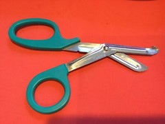 RARE LIDODERM PATCH SURGICAL BANDAGE SCISSORS DRUG REP PROMO