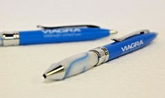 2 Heavy Metal Viagra Pens Blue Vien Marble Gripper ( New in Sleeve )