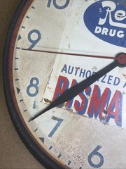 VTG Rexall Drug Store Authorized Agent For BISMA-REX 14” Crystal Clock READ!