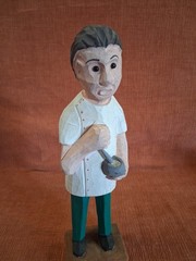 Pharmacist 12″ Wood Carved Statue With Mortar Pestle – RARE