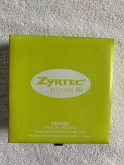 Zyrtec Pharmaceutical Travel Games Set Advertising Promotional Green Case Unused