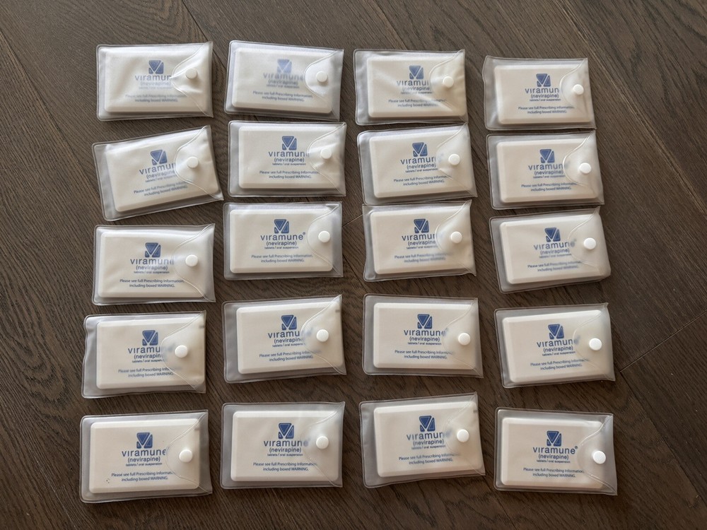 20 New Drug Rep Pharmacutical memory flash drive. Collectible. viramune® 👀