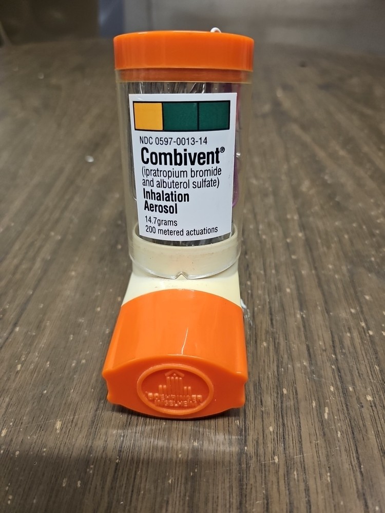 Vintage Combivent Inhaler Pharmaceutical Drug Rep Promotional Paperclip Holder