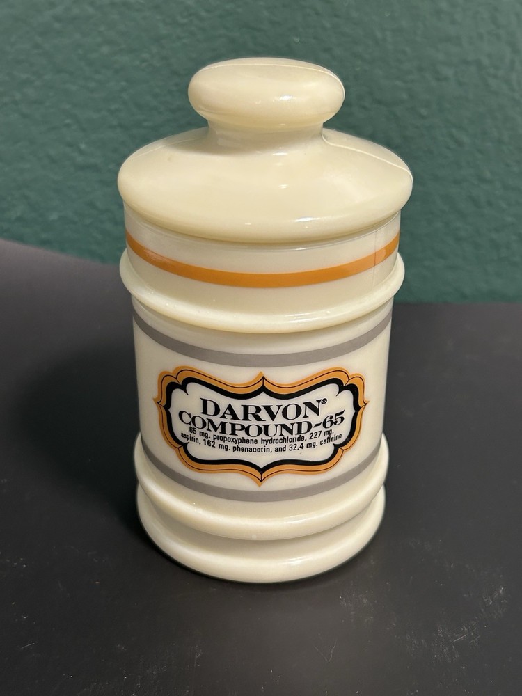 Darvon Compound – 65 Custard Glass Apothecary Jar Great Graphics Vintage Pharma