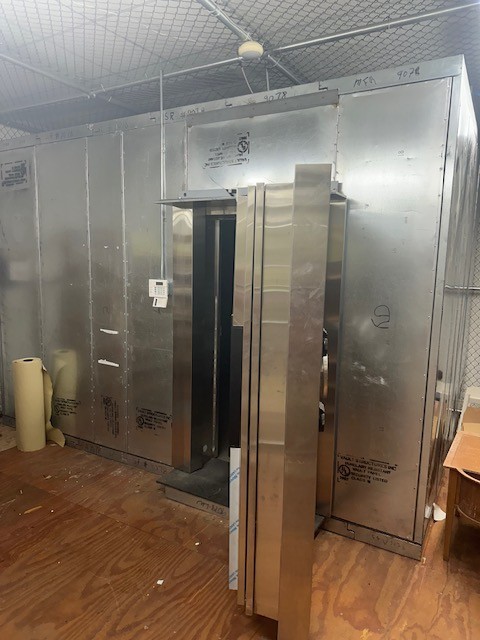 Pharmaceutical Walk In Safe DEA CLASS M, 6 SIDED LIGHTWEIGHT VAULT