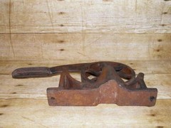 Antique Cast Iron Mechanical Apothecary Medical Pharmacy Cork Roller/Compressor