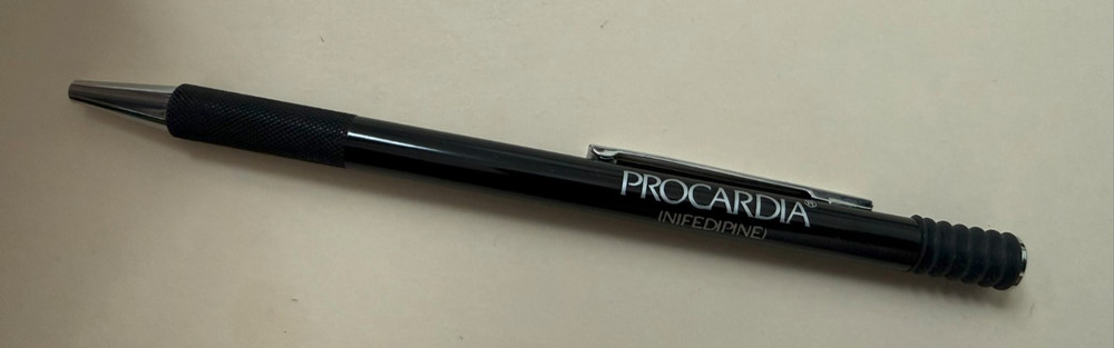 Rare Vintage PROCARDIA ( nifedipine ) Steel Pen original box tested-works